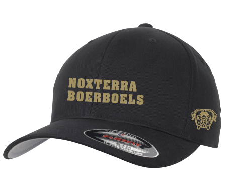 'NOXTERRA' embroidered baseball cap.